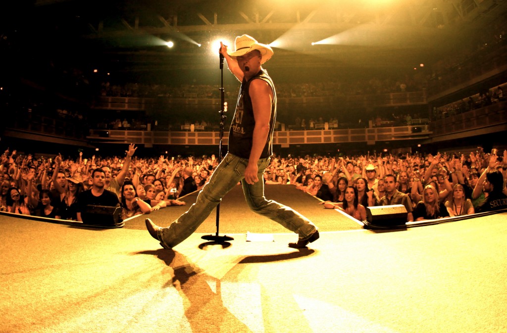 Kenny Chesney Live - CountryMusicRocks.net