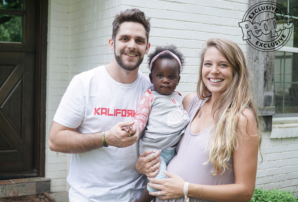 Thomas Rhett and Lauren Welcome Adopted Daughter Country Music Rocks pic