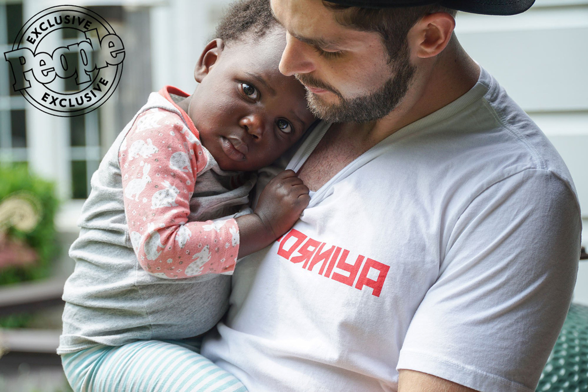 Thomas Rhett with Daughter Willa