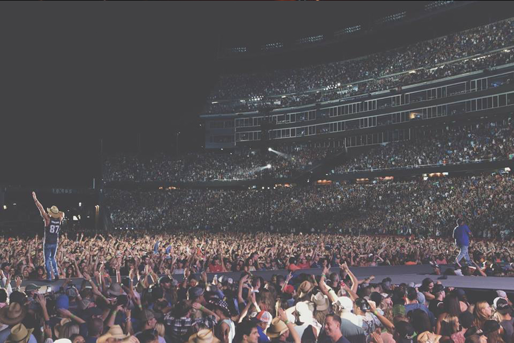 Kenny Chesney Gillette Stadium